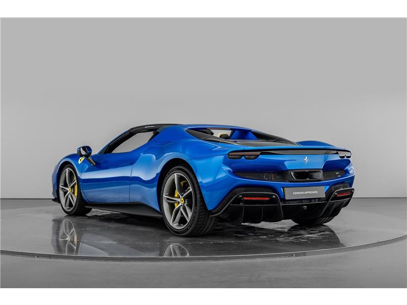 2024 Ferrari 296 GTS