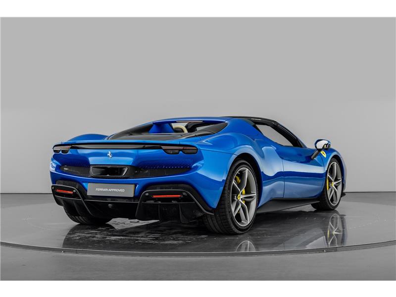 2024 Ferrari 296 GTS