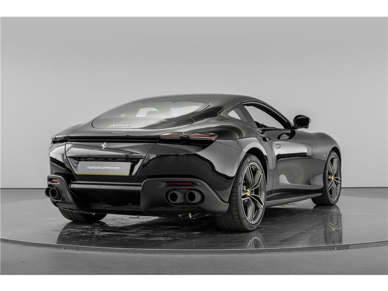 2021 Ferrari Roma  