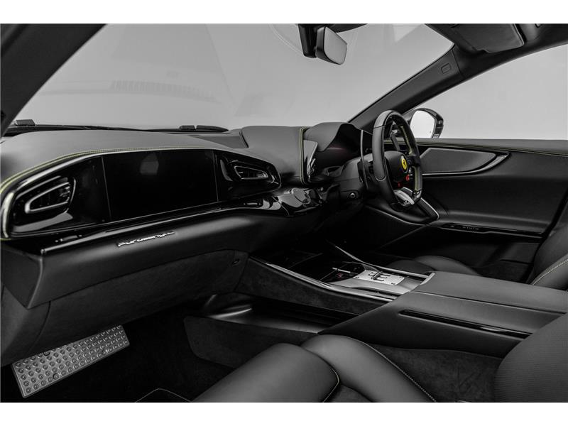 2025 Ferrari Purosangue 6.5 V12 STD
