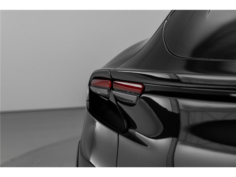 2025 Ferrari Purosangue 6.5 V12 STD