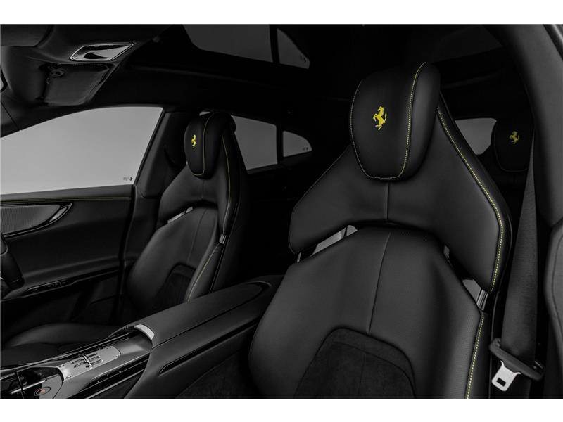 2025 Ferrari Purosangue 6.5 V12 STD