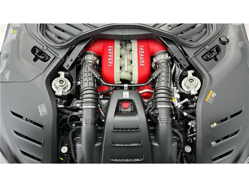 2025 Ferrari Purosangue 6.5 V12 STD