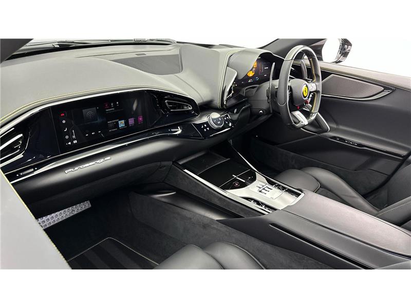2025 Ferrari Purosangue 6.5 V12 STD