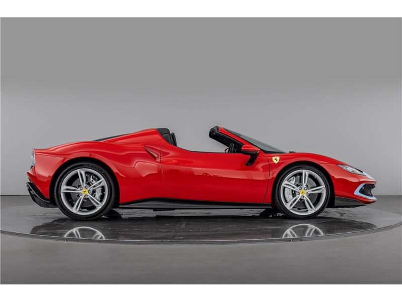 2025 Ferrari 296 GTS