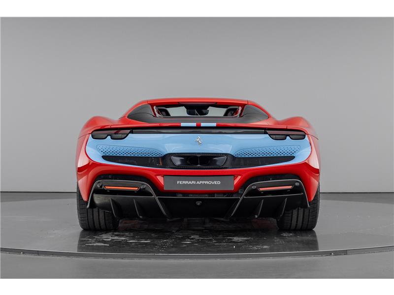 2025 Ferrari 296 GTS