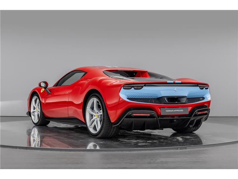 2025 Ferrari 296 GTS