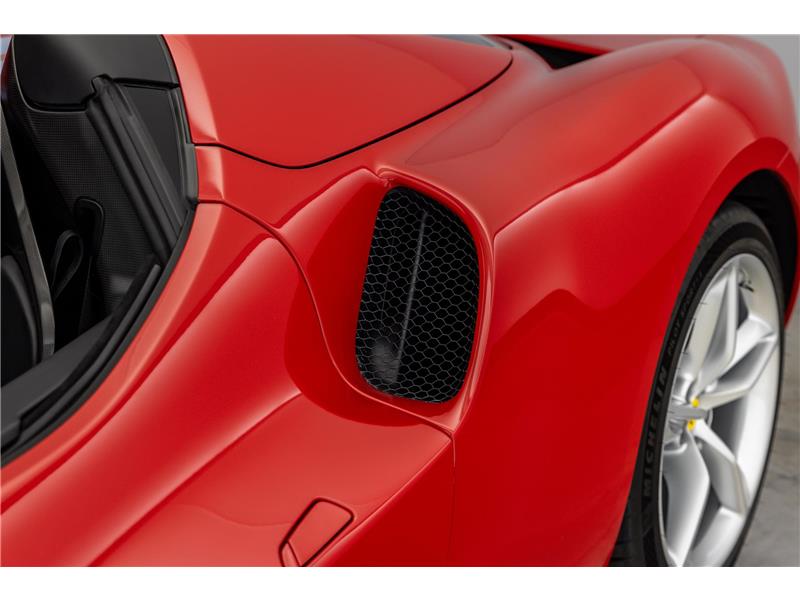2025 Ferrari 296 GTS