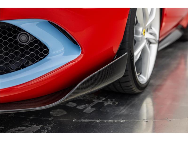 2025 Ferrari 296 GTS