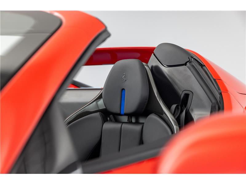 2025 Ferrari 296 GTS