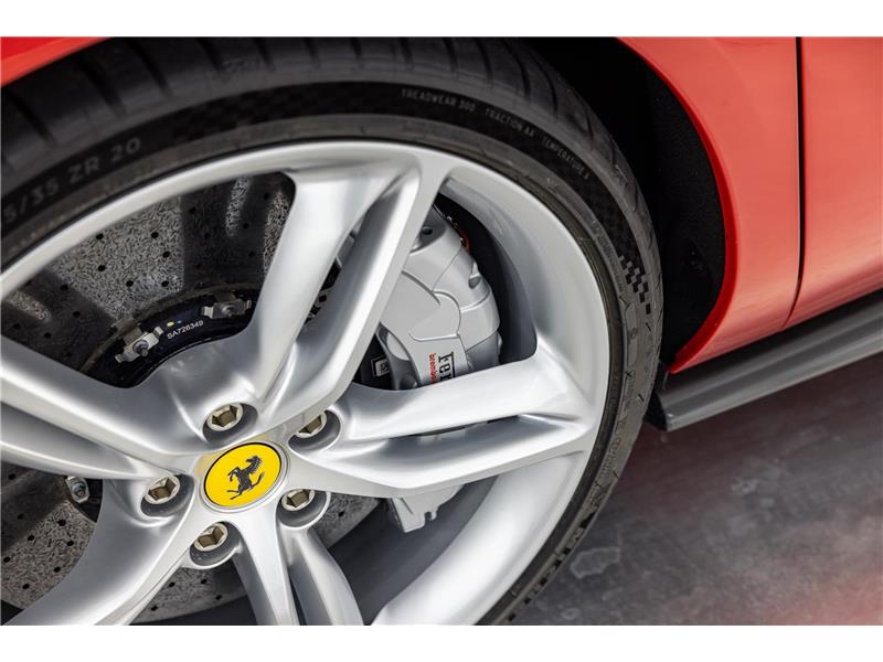 2025 Ferrari 296 GTS