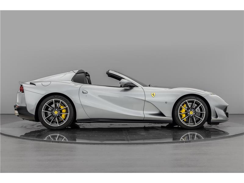 2022 Ferrari 812 GTS  