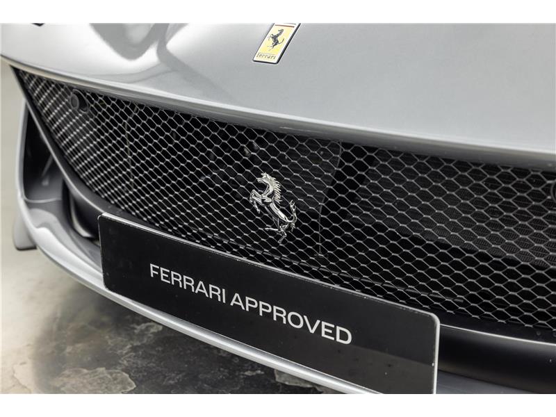 2022 Ferrari 812 GTS  