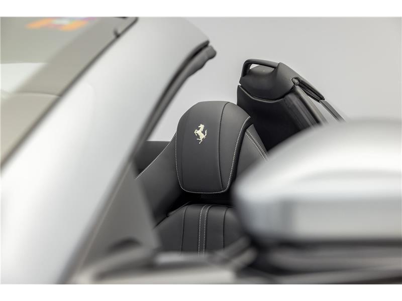 2022 Ferrari 812 GTS  