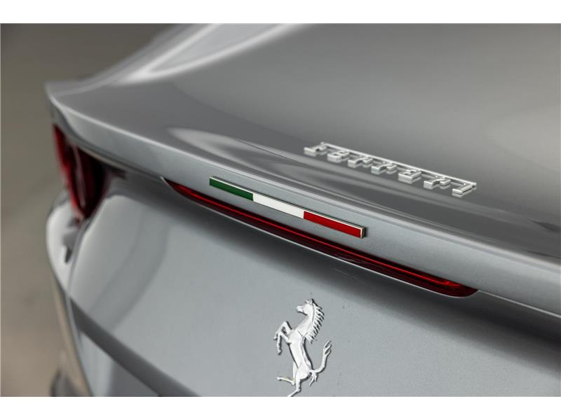 2022 Ferrari 812 GTS  