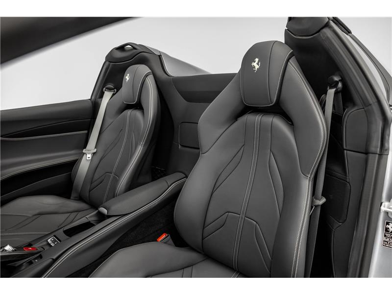 2022 Ferrari 812 GTS  