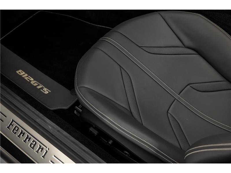 2022 Ferrari 812 GTS  