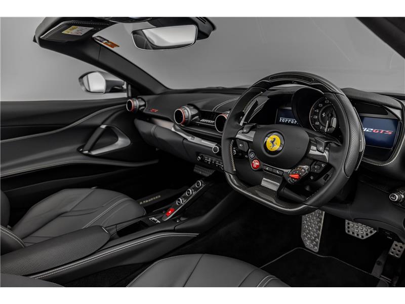 2022 Ferrari 812 GTS  