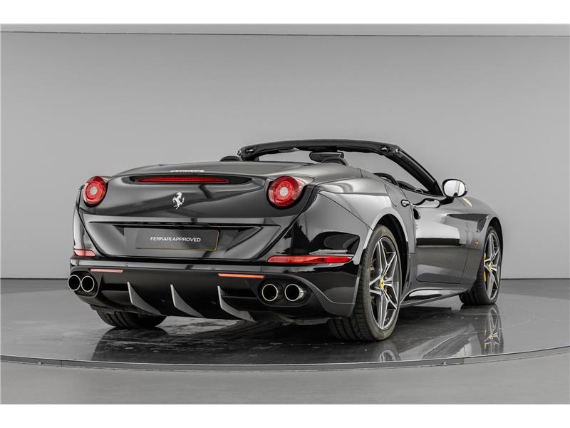 2015 Ferrari California T DD S-A
