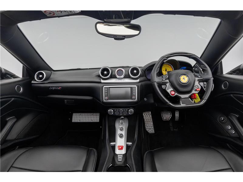 2015 Ferrari California T DD S-A