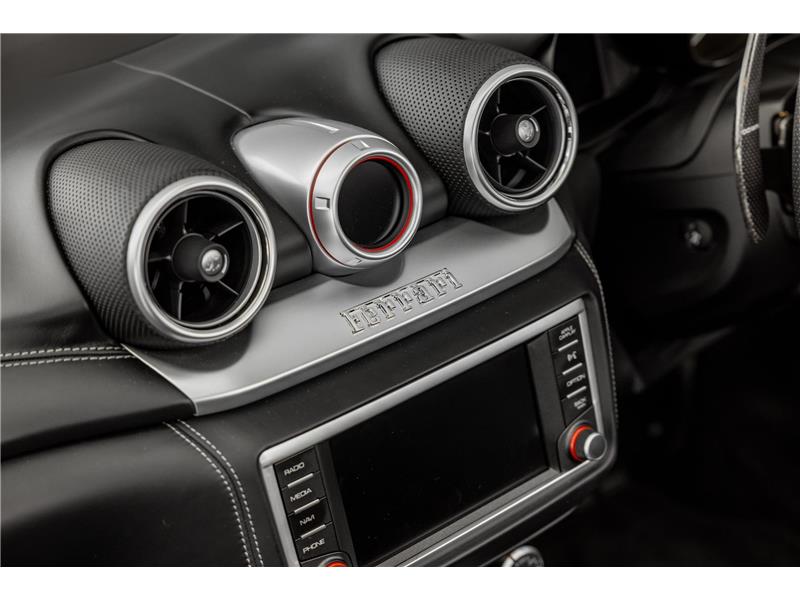 2015 Ferrari California T DD S-A