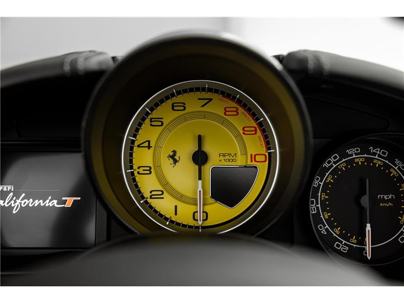 2015 Ferrari California T DD S-A