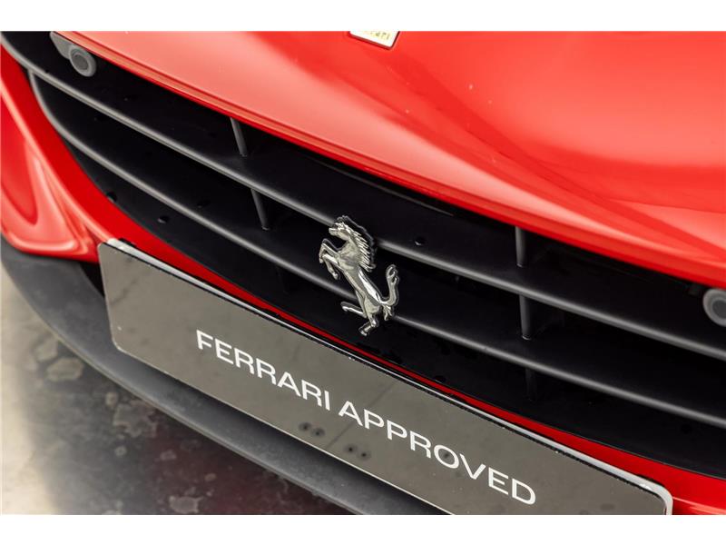 2019 Ferrari Portofino 3.8 T V8 STD