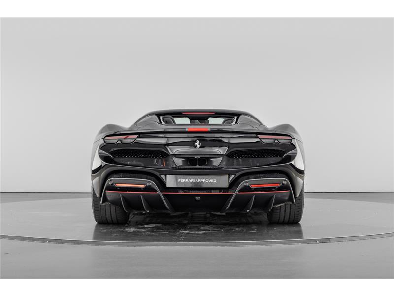 2024 Ferrari 296 GTS 3.0 T V6