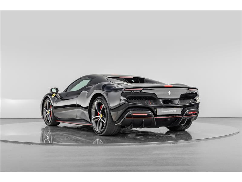 2024 Ferrari 296 GTS 3.0 T V6