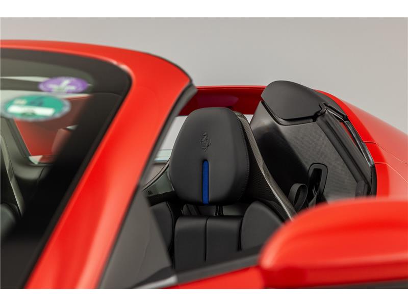 2023 Ferrari 296 GTS 3.0 T V6