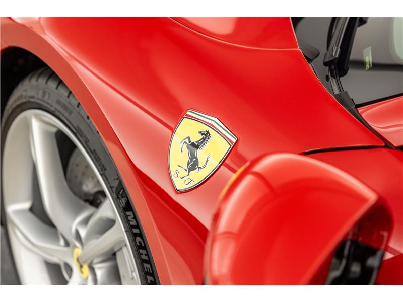 2023 Ferrari 296 GTS 3.0 T V6