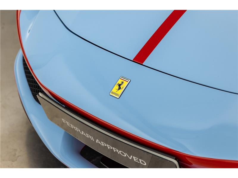 2023 Ferrari 296 GTS 3.0 T V6