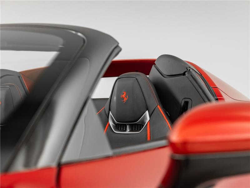 2024 Ferrari 296 GTS 3.0 T V6
