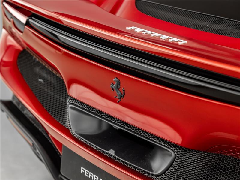 2024 Ferrari 296 GTS 3.0 T V6