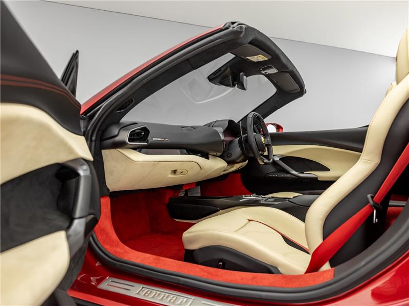 2024 Ferrari 296 GTS 3.0 T V6