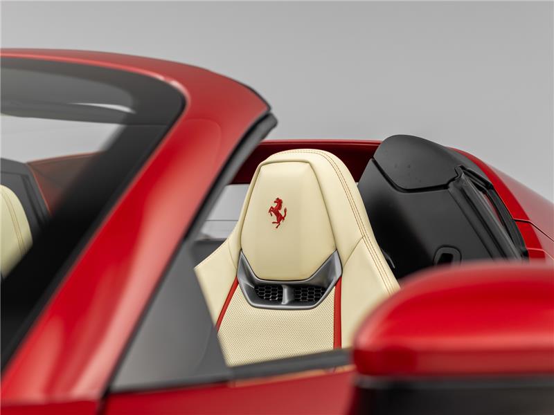 2024 Ferrari 296 GTS 3.0 T V6