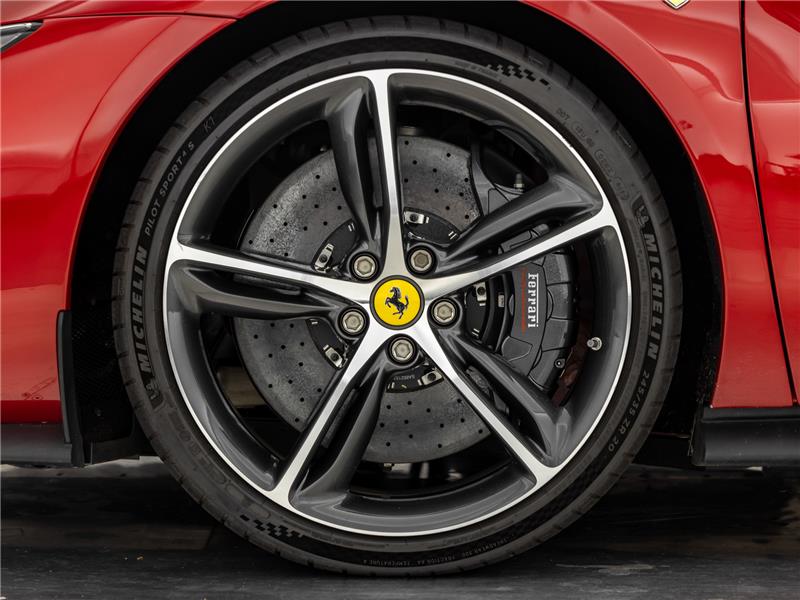 2024 Ferrari 296 GTS 3.0 T V6