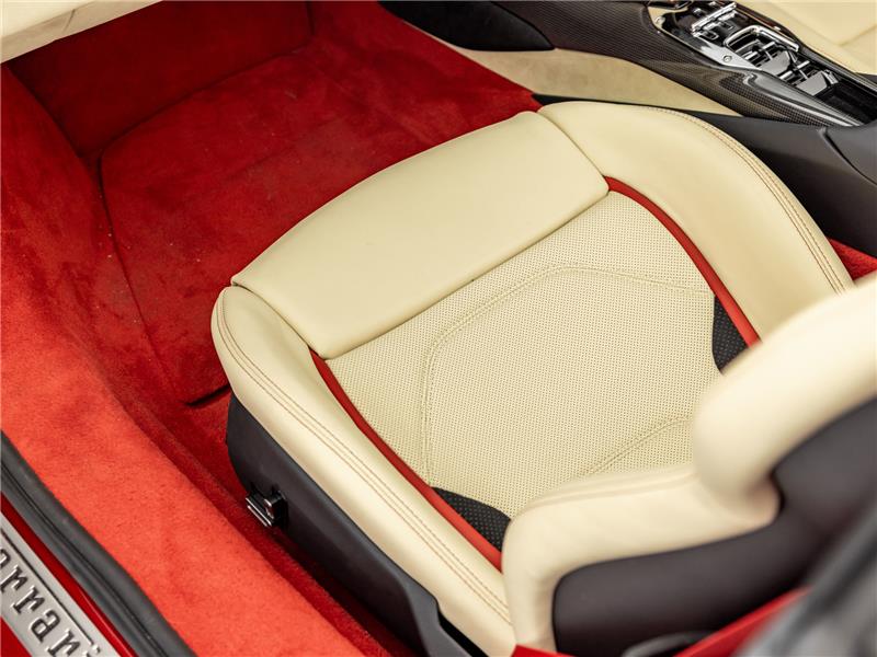 2024 Ferrari 296 GTS 3.0 T V6