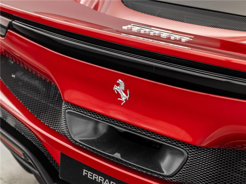 2024 Ferrari 296 GTS 3.0 T V6