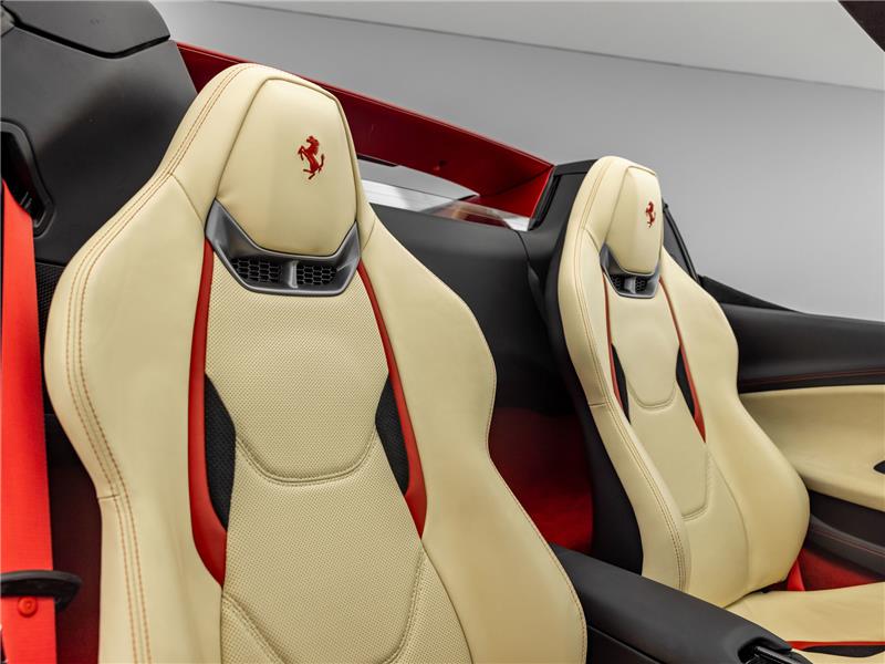 2024 Ferrari 296 GTS 3.0 T V6