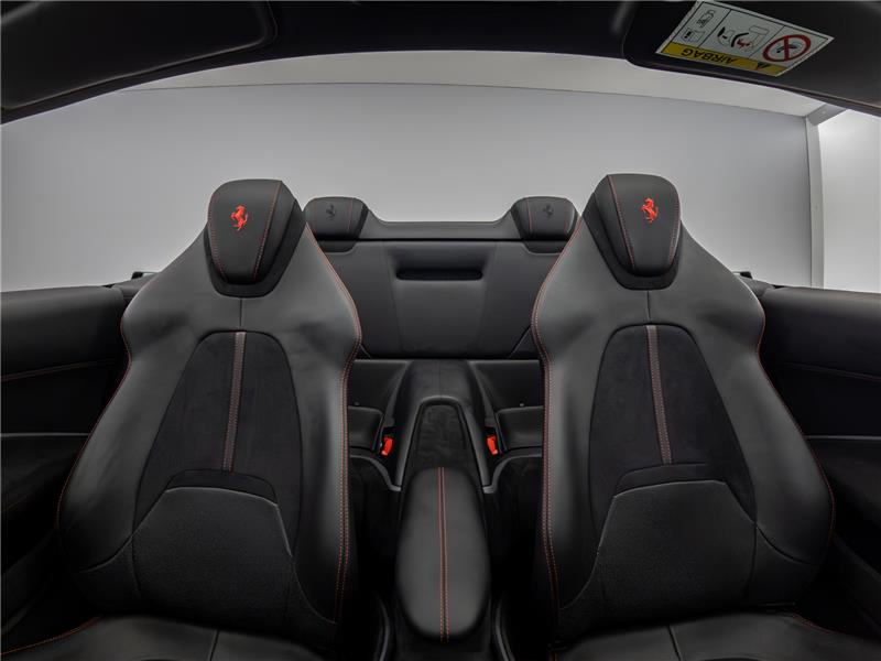 2025 Ferrari Roma 3.8 T V8