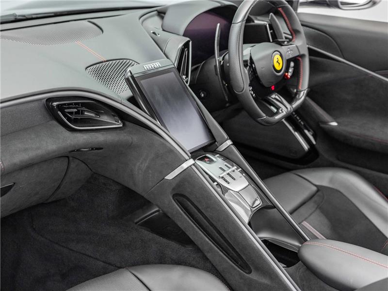 2025 Ferrari Roma 3.8 T V8