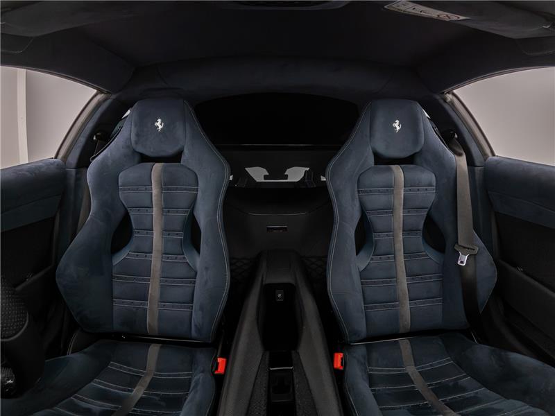 2023 Ferrari 812 Competizione 6.5 V12