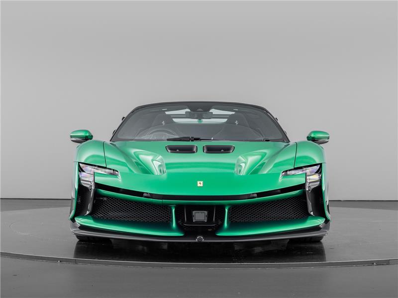 2025 Ferrari SF90 XX Spider 4.0 T V8