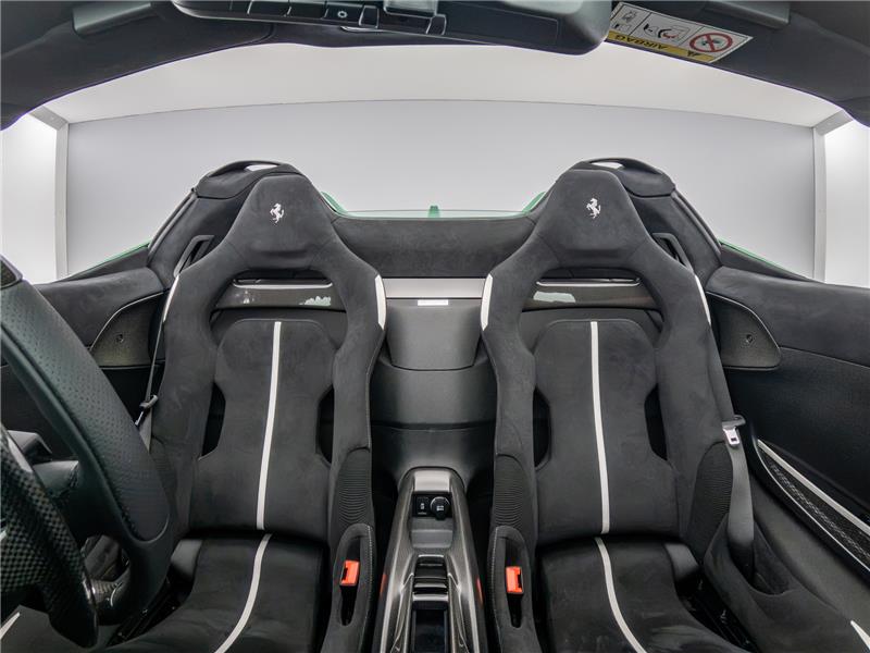2025 Ferrari SF90 XX Spider 4.0 T V8