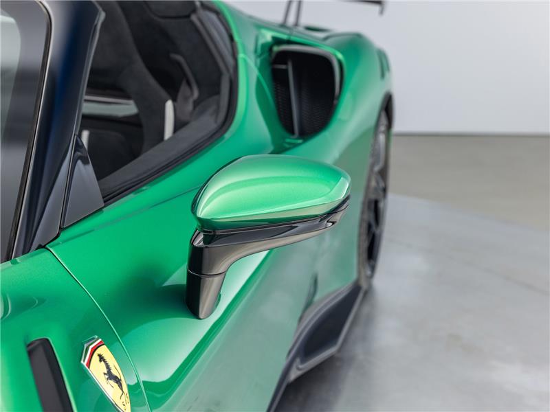 2025 Ferrari SF90 XX Spider 4.0 T V8