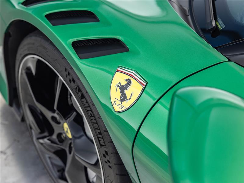 2025 Ferrari SF90 XX Spider 4.0 T V8