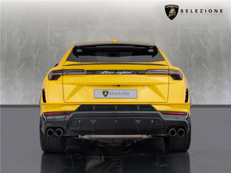 2024 Lamborghini URUS PERFORMANTE