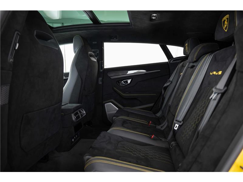 2024 Lamborghini URUS PERFORMANTE