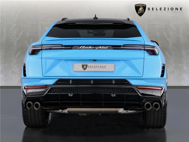 2023 Lamborghini URUS S